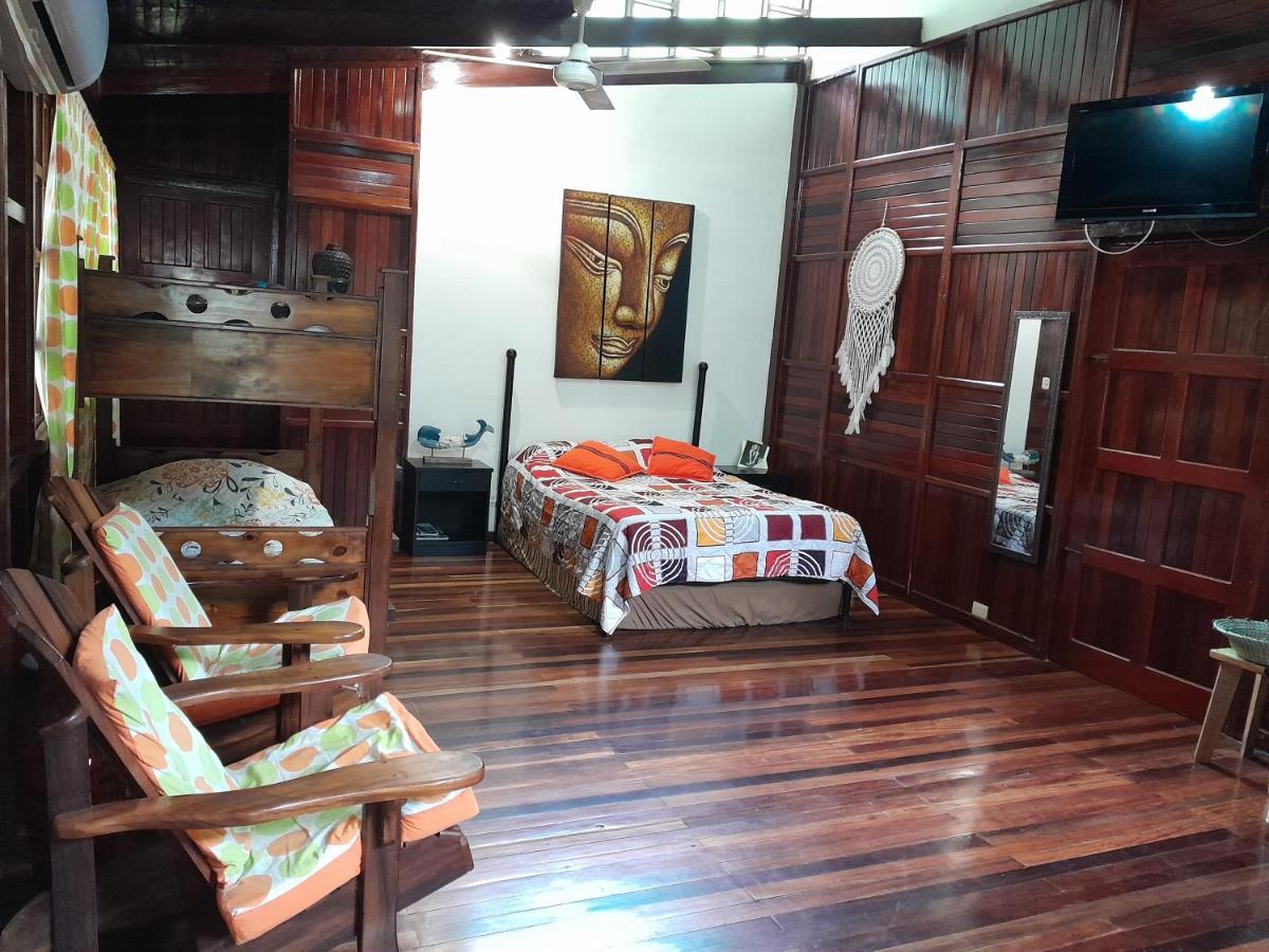 Casas Guaney, Full Furnished Studios! Manuel Antonio Eksteriør billede